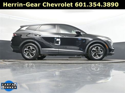 Used 2023 Kia Sportage LX image 44