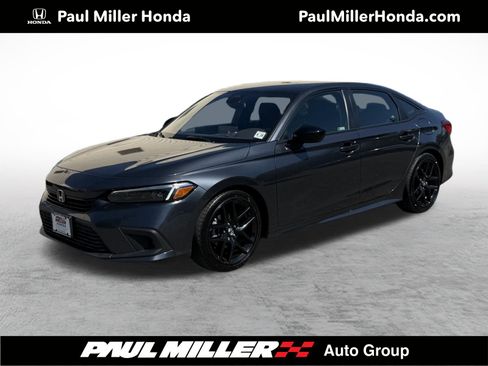 Used 2023 Honda Civic Sport image 1