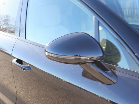 New 2025 Porsche Macan S image 15