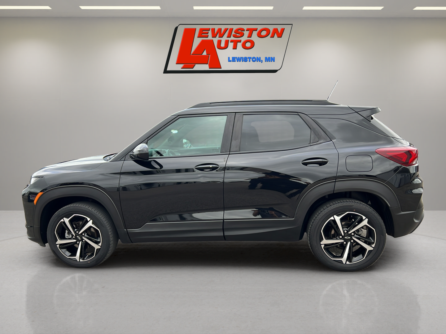 Certified 2023 Chevrolet TrailBlazer RS AWD/4WD image 10
