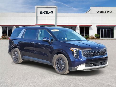 Certified 2025 Kia Carnival EX image 1