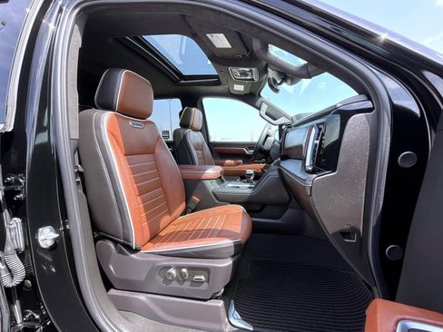 Certified 2024 GMC Sierra 1500 Denali Ultimate AWD/4WD image 15