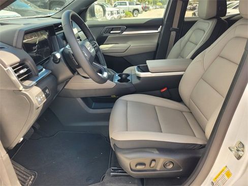 New 2026 GMC Terrain Elevation w/ Elevation Premium Package image 4