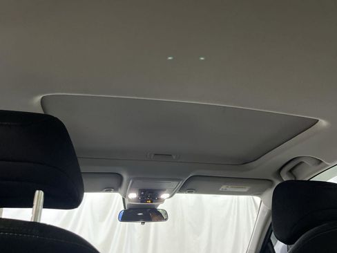 Certified 2023 Honda Accord EX image 21