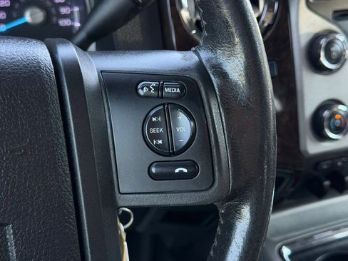 Used 2015 Ford F250 Platinum AWD/4WD image 37