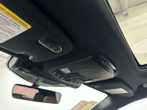 Certified 2022 Lincoln Nautilus Reserve w/ Monochromatic Package image 32