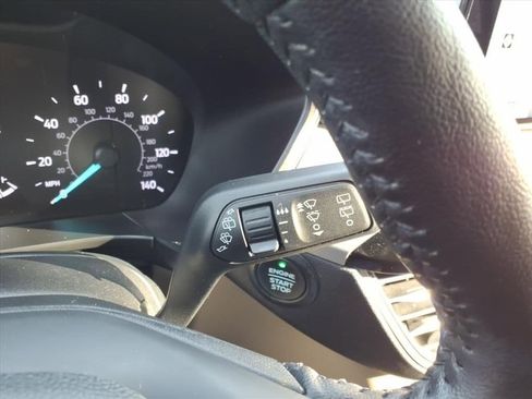 Used 2020 Ford Escape SEL image 25