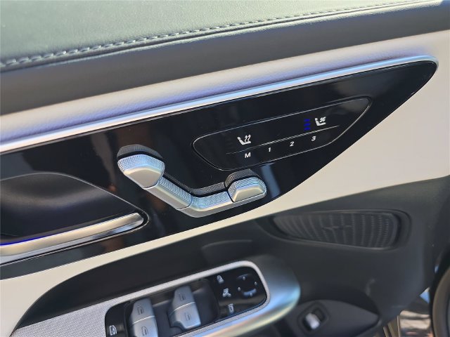 New 2026 Mercedes-Benz GLC 300 4MATIC image 18