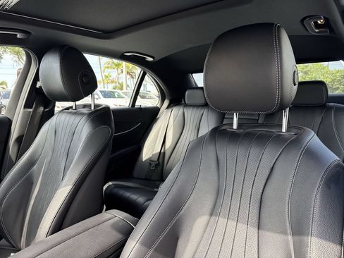 Used 2018 Mercedes-Benz E 300 4MATIC image 42