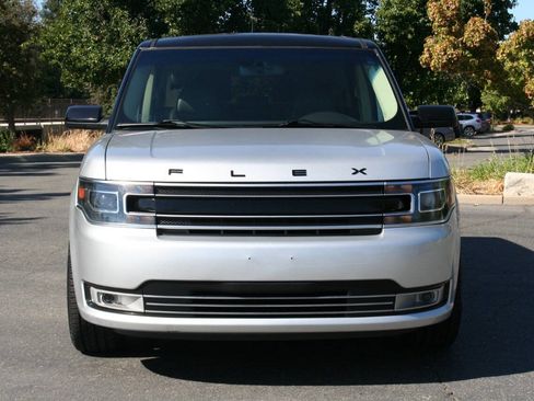 Used 2019 Ford Flex Limited w/ Limited Appearance Package AWD/4WD image 3