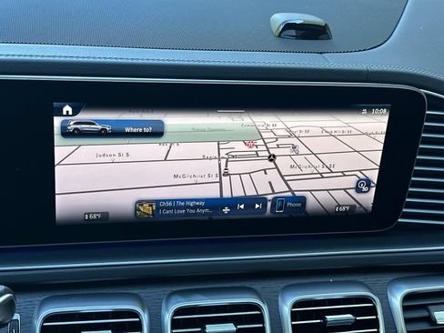 New 2026 Mercedes-Benz GLS 450 4MATIC image 18