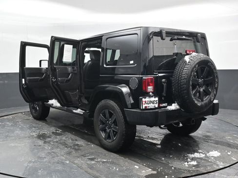 Used 2014 Jeep Wrangler Unlimited Sahara image 52