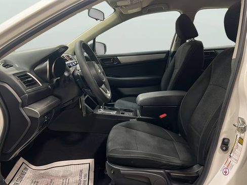 Used 2018 Subaru Outback 2.5i AWD/4WD image 15