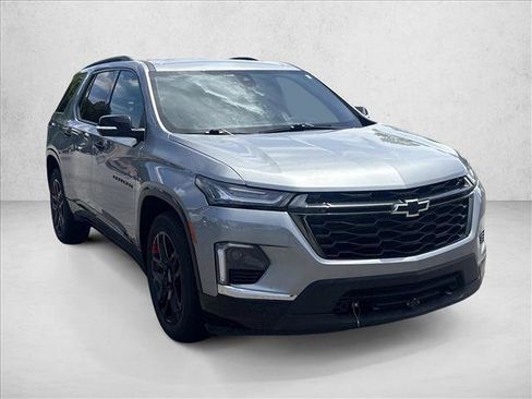 Used 2023 Chevrolet Traverse Premier w/ Redline Edition AWD/4WD image 3