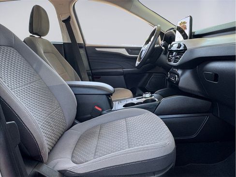 Used 2022 Ford Escape SE w/ Convenience Package FWD image 19