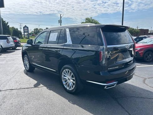 Used 2022 Cadillac Escalade Premium Luxury w/ Performance Package AWD/4WD image 6