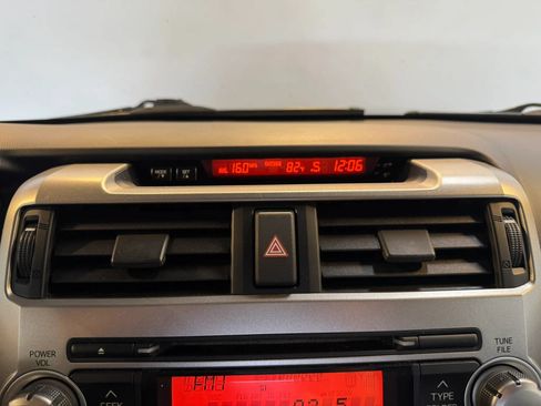 Used 2010 Toyota 4Runner Limited AWD/4WD image 15