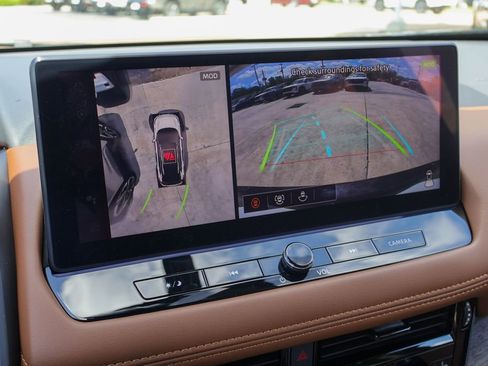 New 2026 Nissan Rogue Platinum image 4