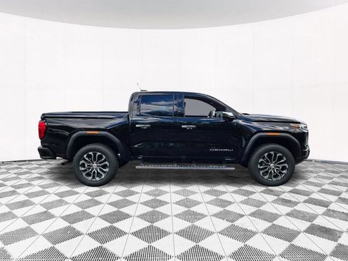 New 2026 GMC Canyon Denali AWD/4WD image 13