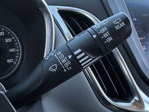 Certified 2024 Chevrolet Equinox LS w/ LS Convenience Package image 23