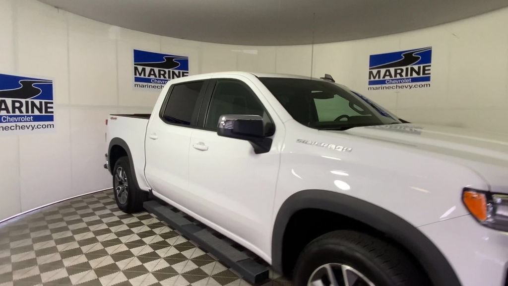 Used 2024 Chevrolet Silverado 1500 LT w/ Protection Package AWD/4WD image 4