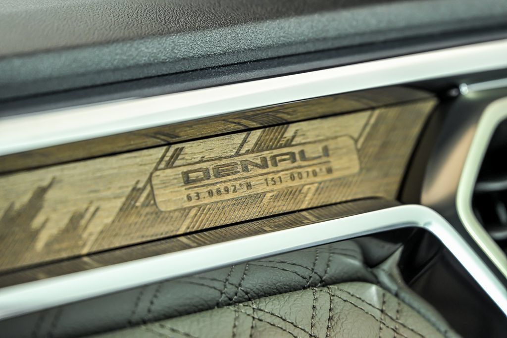 New 2026 GMC Canyon Denali AWD/4WD image 29