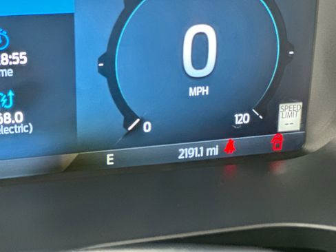 Used 2024 Ford F150 XLT w/ Equipment Group 302A MID image 15