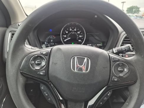 Used 2022 Honda HR-V EX image 15