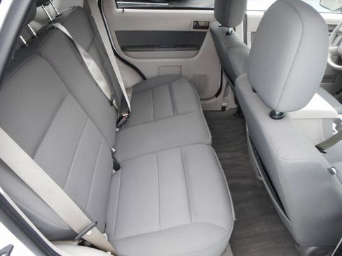 Used 2009 Ford Escape 4WD Hybrid image 25