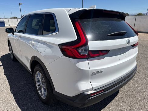 Used 2025 Honda CR-V EX-L image 3