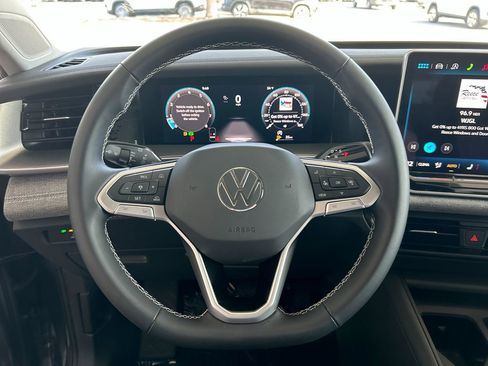 New 2026 Volkswagen Tiguan S FWD image 16