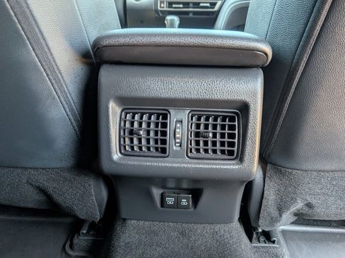 Used 2026 Toyota Camry SE FWD image 7