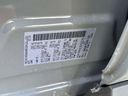 Used 2025 Nissan Rogue SV image 13