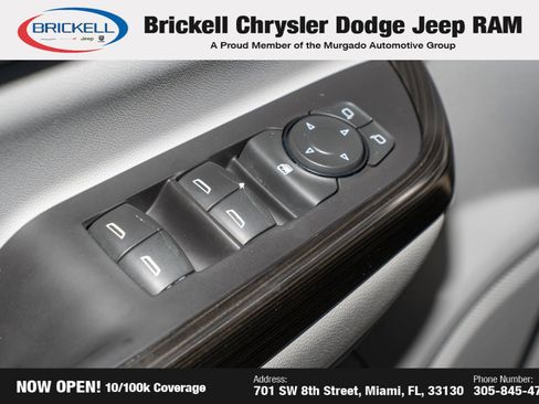 Used 2018 GMC Acadia SLT image 27