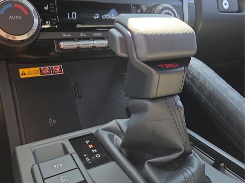 New 2026 Toyota 4Runner TRD Off-Road Premium AWD/4WD image 26