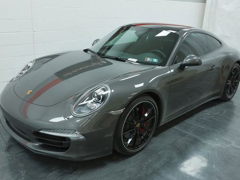Used 2014 Porsche 911 Carrera 4S image 8