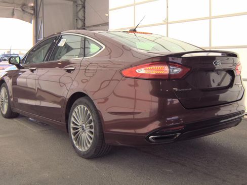 Used 2016 Ford Fusion Titanium FWD image 5