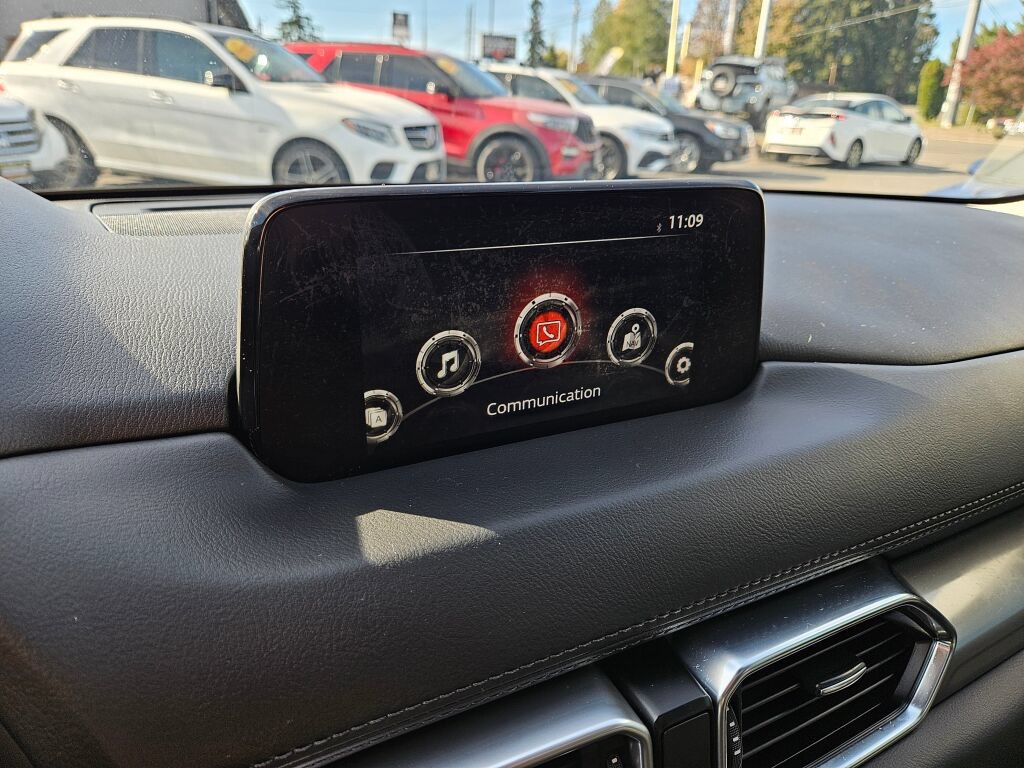 Used 2018 MAZDA CX-5 Touring w/ Preferred Equipment Package AWD/4WD image 27