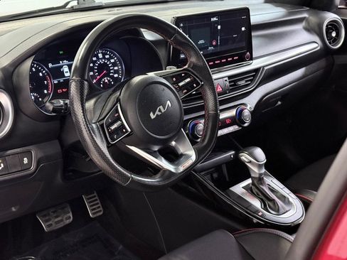 Used 2023 Kia Forte GT image 21