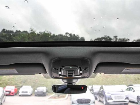 Used 2022 Audi A4 2.0T Premium Plus image 12