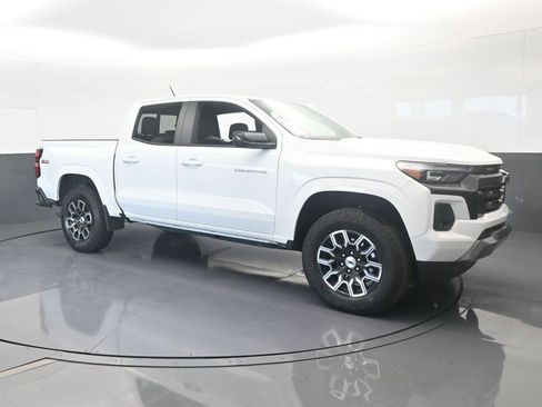 Used 2023 Chevrolet Colorado Z71 image 8