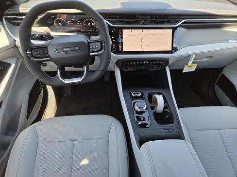 New 2026 Jeep Cherokee Limited AWD/4WD image 17