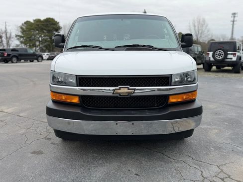 Used 2020 Chevrolet Express 2500 w/ Driver Convenience Package image 4