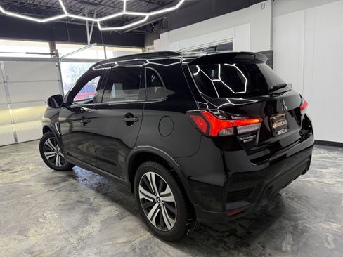 Used 2023 Mitsubishi Outlander Sport GT image 3