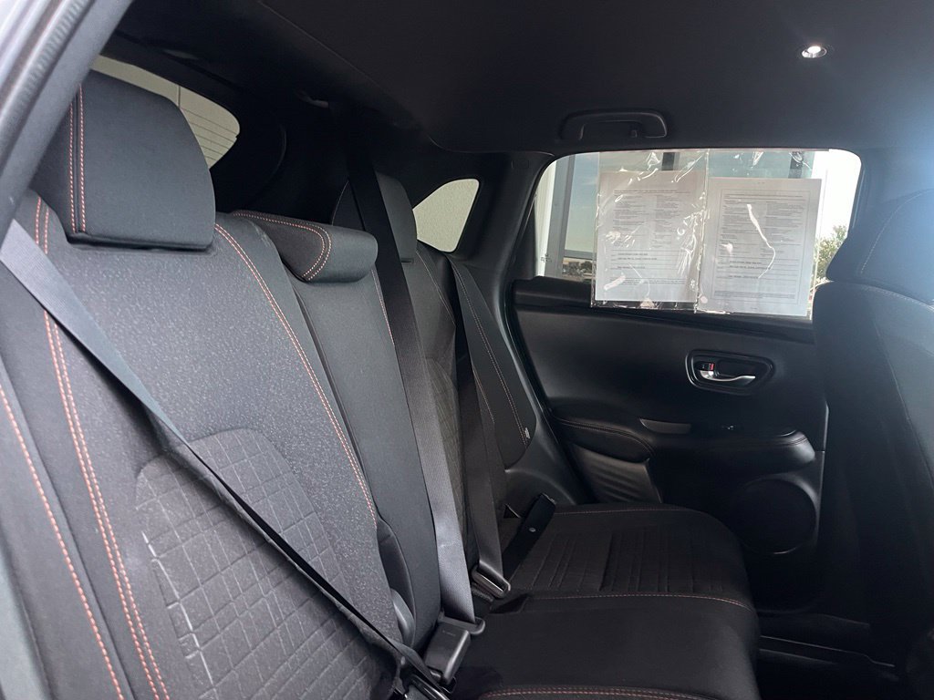 Used 2025 Honda HR-V Sport image 15