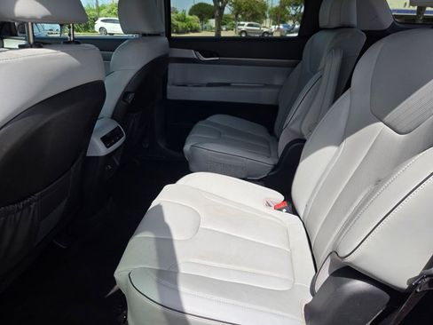 Used 2025 Hyundai Palisade SEL AWD/4WD image 17