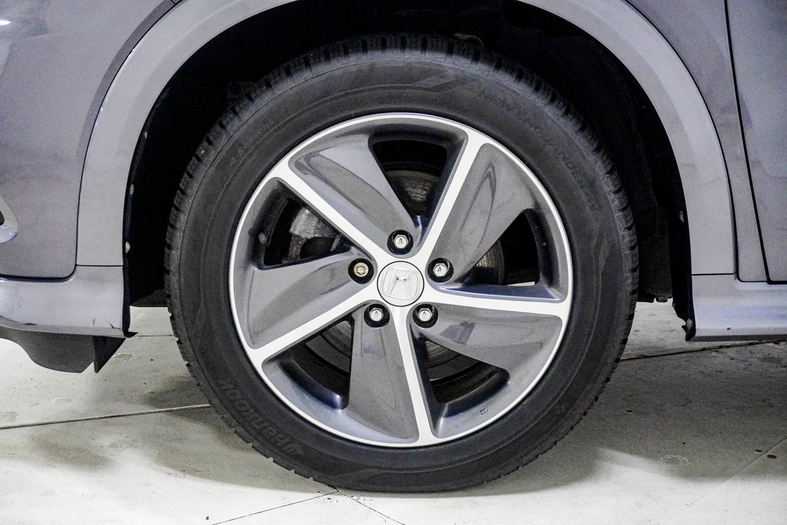 Used 2020 Honda HR-V Touring image 15