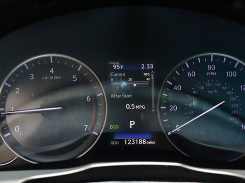 Used 2016 Lexus ES 350 w/ Luxury Package w/Wood Trim FWD image 51