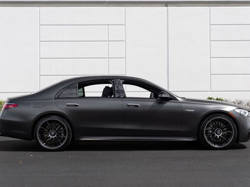 Used 2025 Mercedes-Benz S 63 AMG S image 15