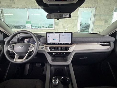 New 2026 Ford Explorer Active AWD/4WD image 23